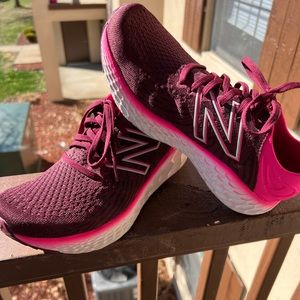 New Balance Fresh Foam 1080 Women Size 7.5